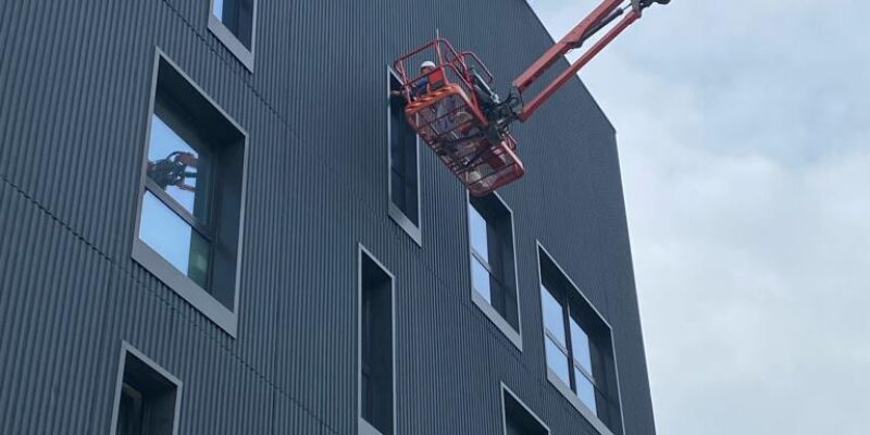 pulizie industriali e civili esterno